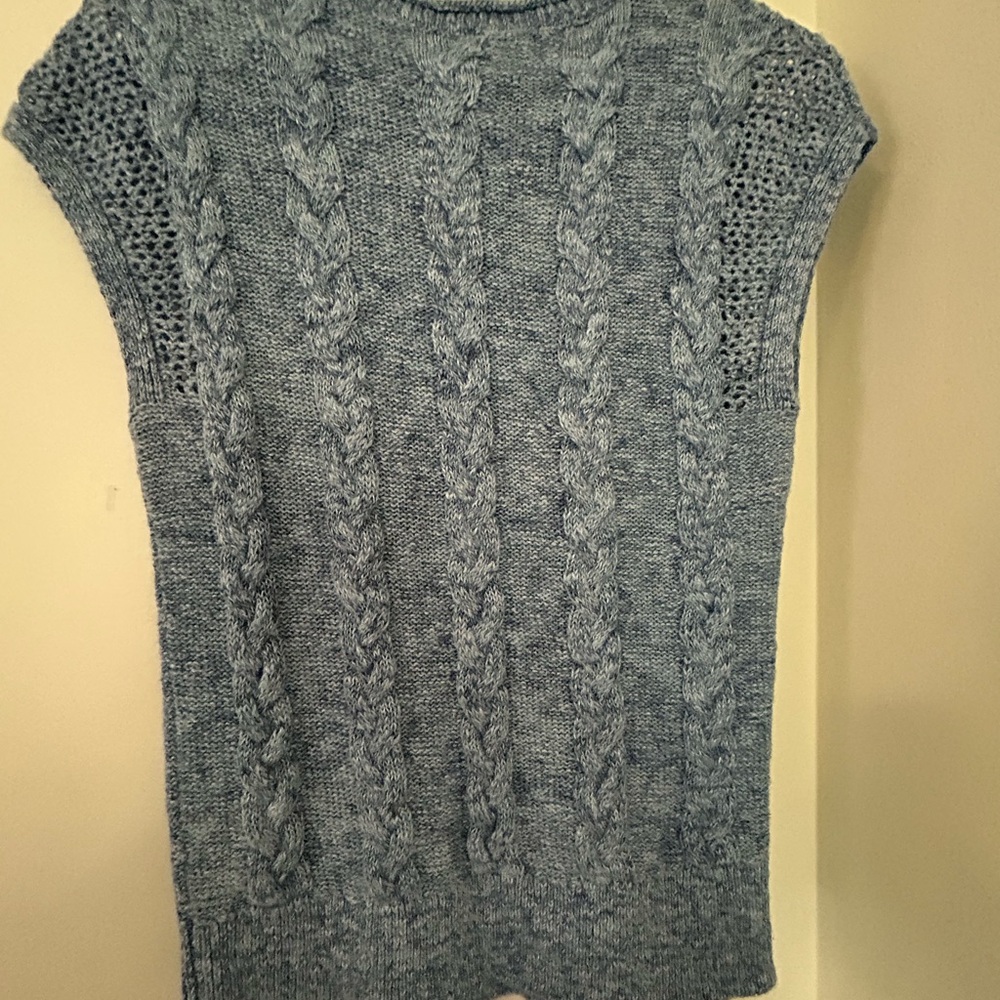 Talbots Light Blue Knit sleeveless Sweater